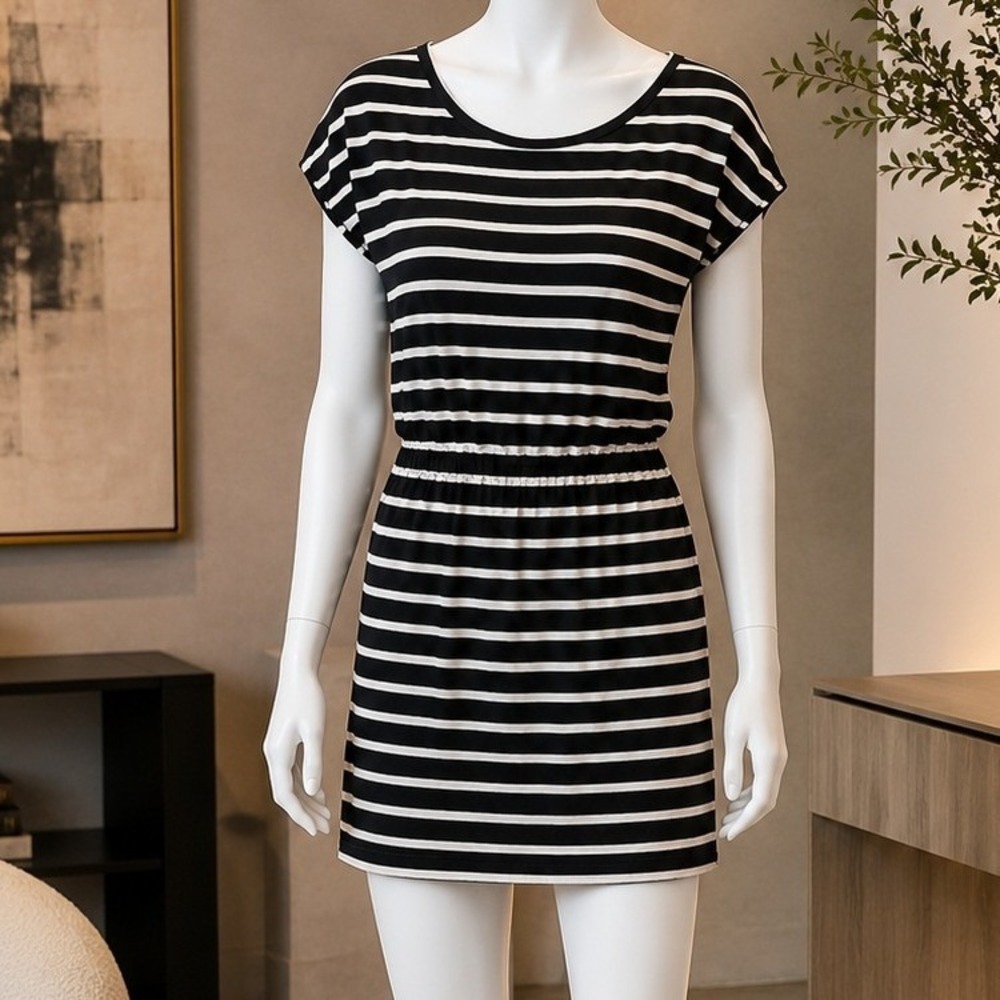 Xhilaration Womens T-Shirt Dress Black White Striped Elastic Waist XS
